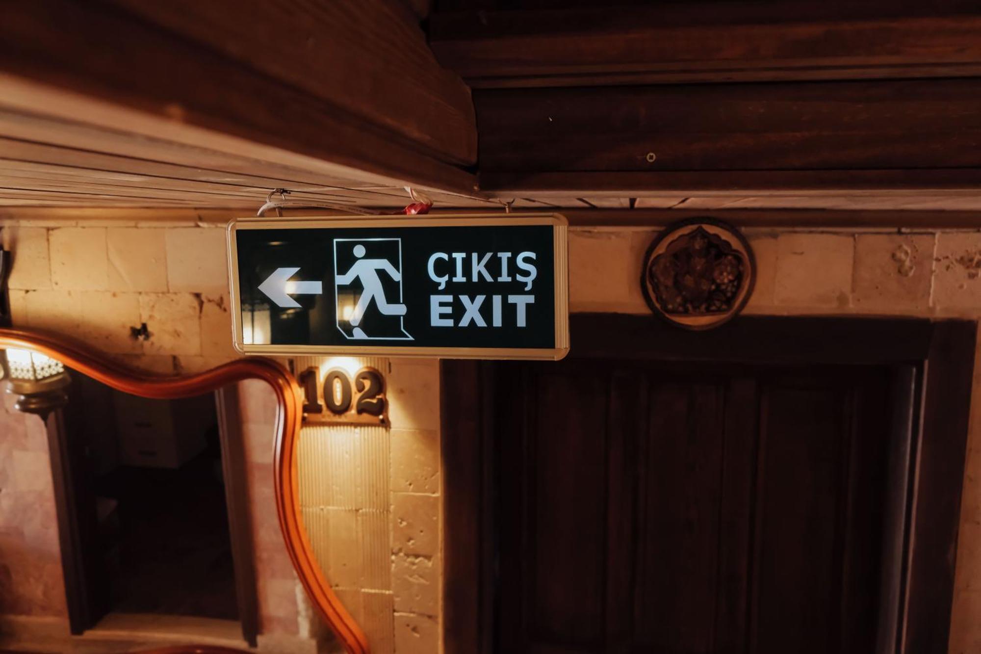 Konak Esila Uşak Luaran gambar